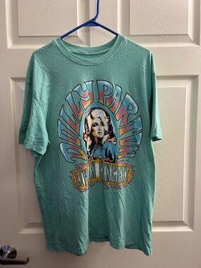 MAD Engine Turquoise Dolly Signature Graphic Tee